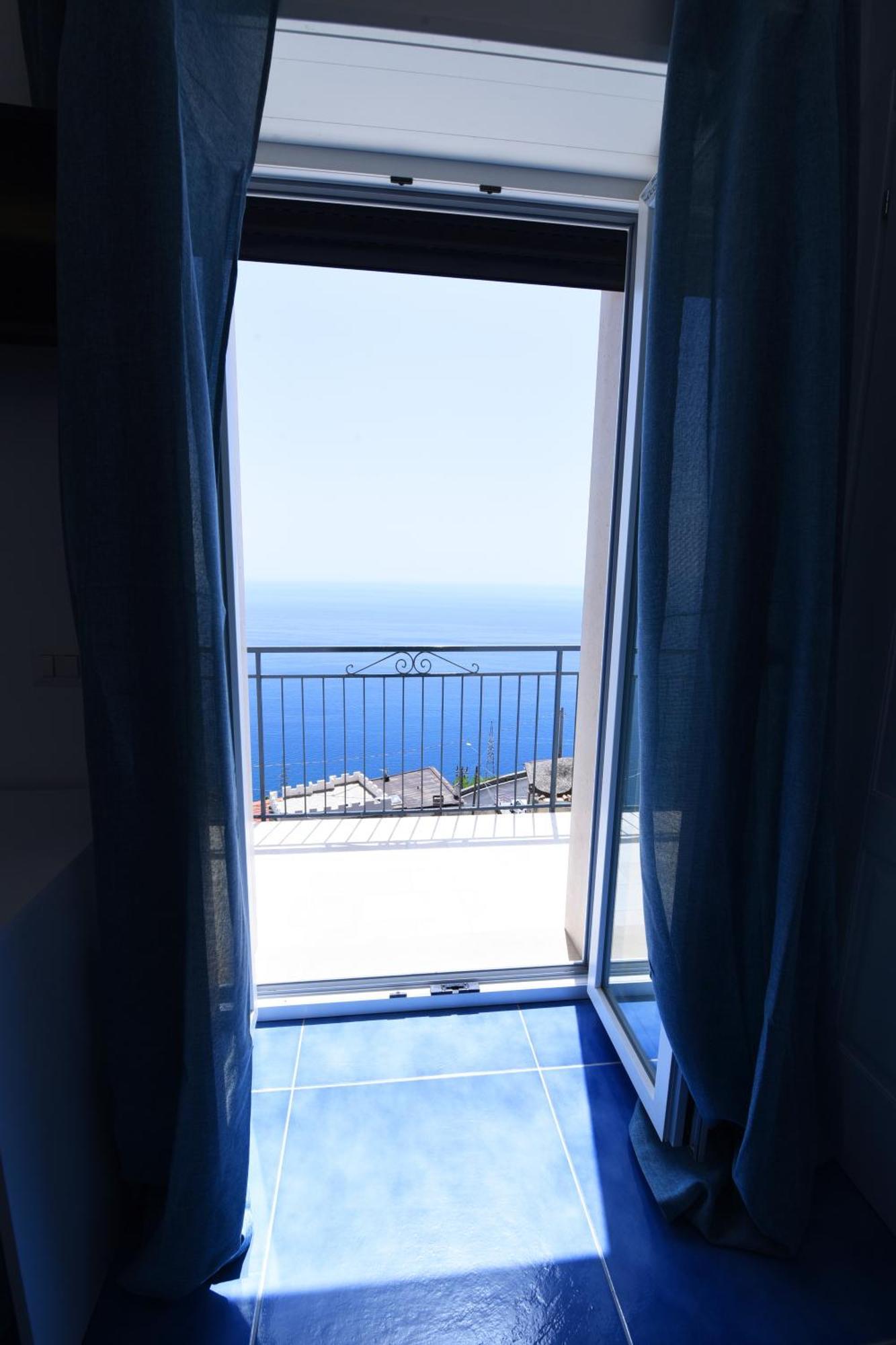 B&B Blue View Furore Exteriér fotografie